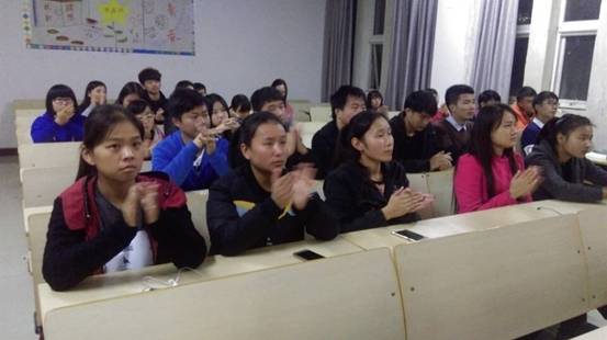 38AFE9E8278F57C925DD1E687464568E